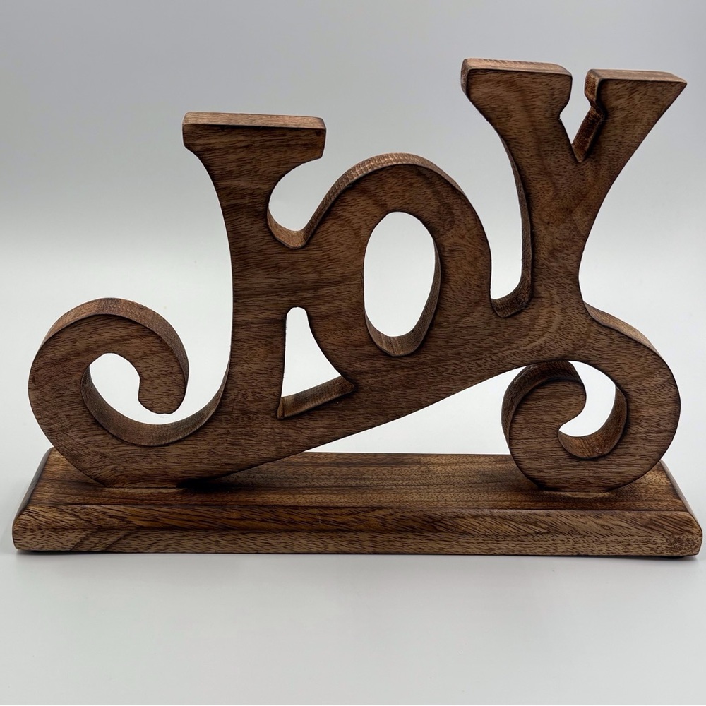 Wooden Joy Sign Decor